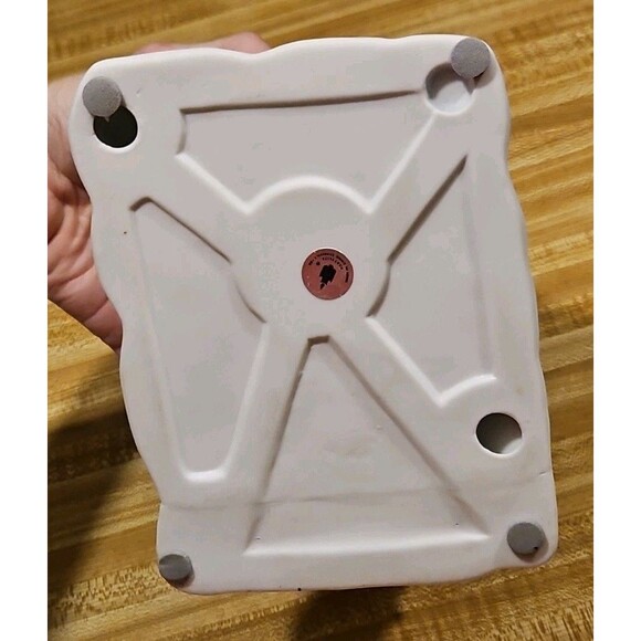 Partylite Tea Light Candle Holder Retired P0428 Christmas Church 9"Hx5"x6.5" - Picture 5 of 8